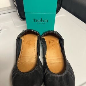 Tieks Black Leather Flats